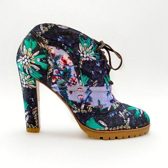 Gianvito Rossi Shoes - GIANVITO ROSSI MARY KATRANTZOU black green purple print lace up CAPRI heel BOOT